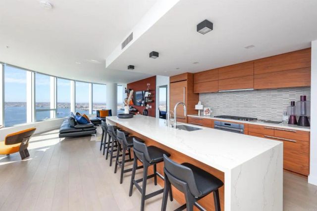 888 W E Street 3902, San Diego, CA 92101