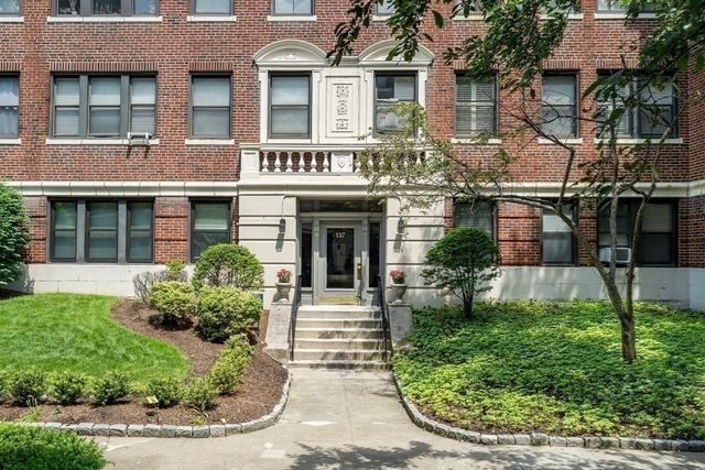 137 Englewood Ave 5, Boston, MA 02135