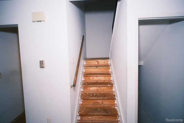 37343 Clubhouse Drive, Sterling Heights, MI 48312