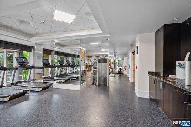 8100 River Road 1005, North Bergen, NJ 07047