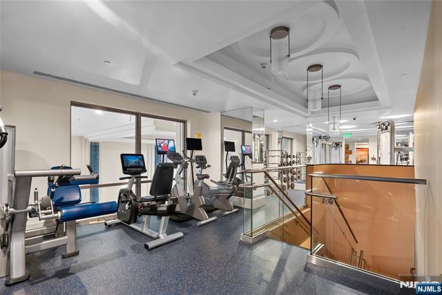8100 River Road 1005, North Bergen, NJ 07047