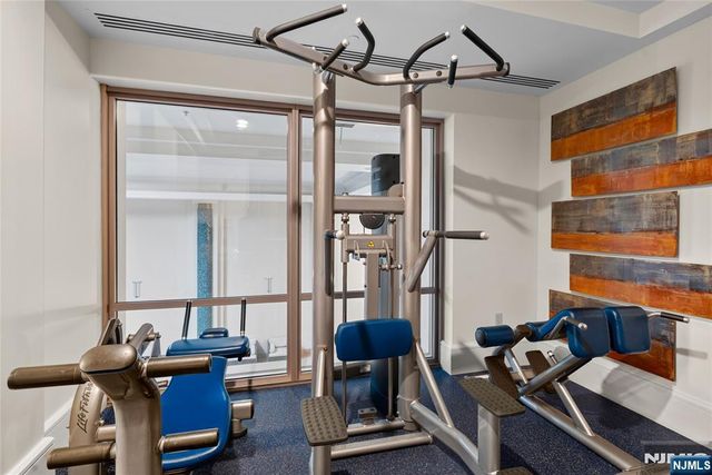 8100 River Road 1005, North Bergen, NJ 07047