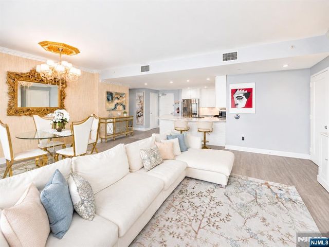 8100 River Road 1005, North Bergen, NJ 07047