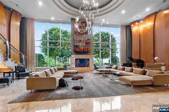 8100 River Road 1005, North Bergen, NJ 07047