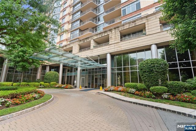 8100 River Road 1005, North Bergen, NJ 07047