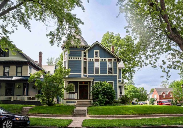 1104 W Wayne Street, Fort Wayne, IN 46802