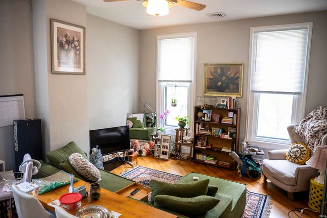 1104 W Wayne Street, Fort Wayne, IN 46802