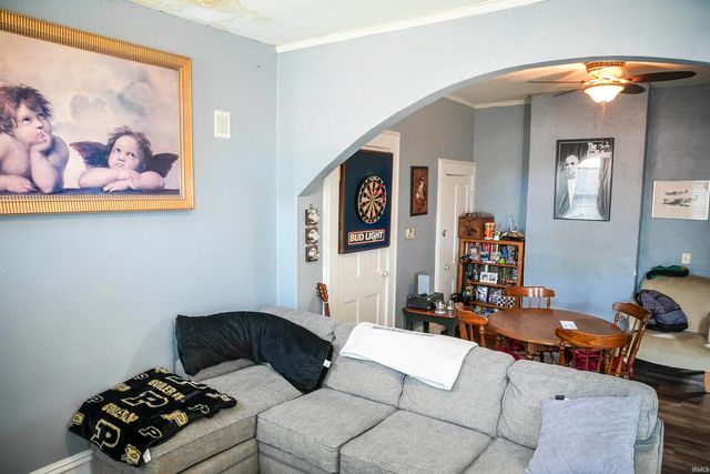 1104 W Wayne Street, Fort Wayne, IN 46802