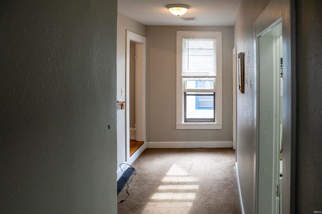 1104 W Wayne Street, Fort Wayne, IN 46802