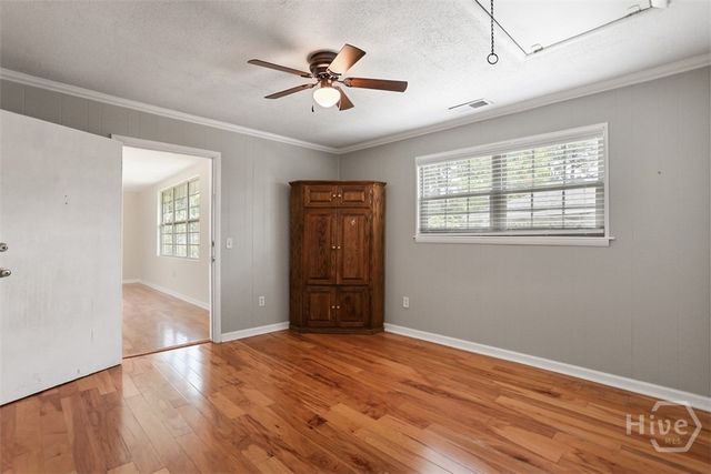 9 Hickory Drive, Savannah, GA 31408