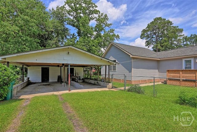 9 Hickory Drive, Savannah, GA 31408