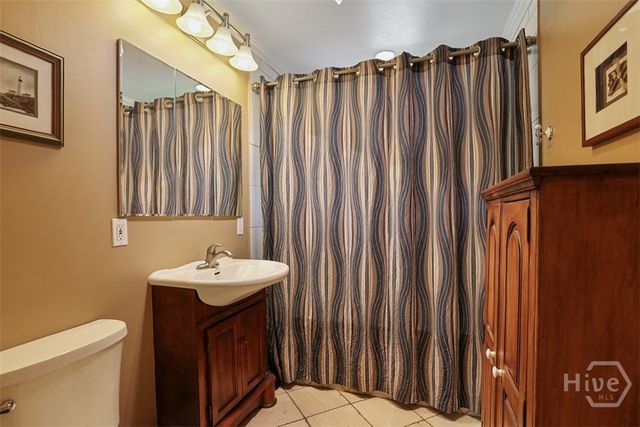 9 Hickory Drive, Savannah, GA 31408