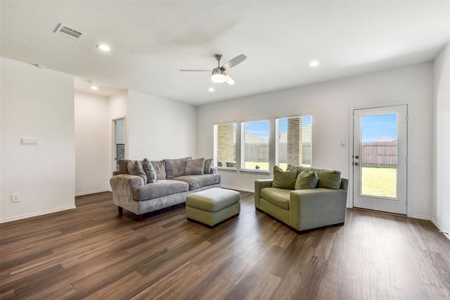 4985 Blue Beetle Ridge Drive, Katy, TX 77493