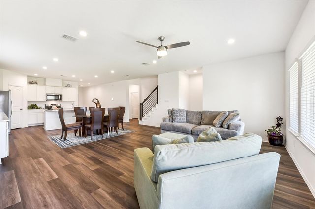 4985 Blue Beetle Ridge Drive, Katy, TX 77493