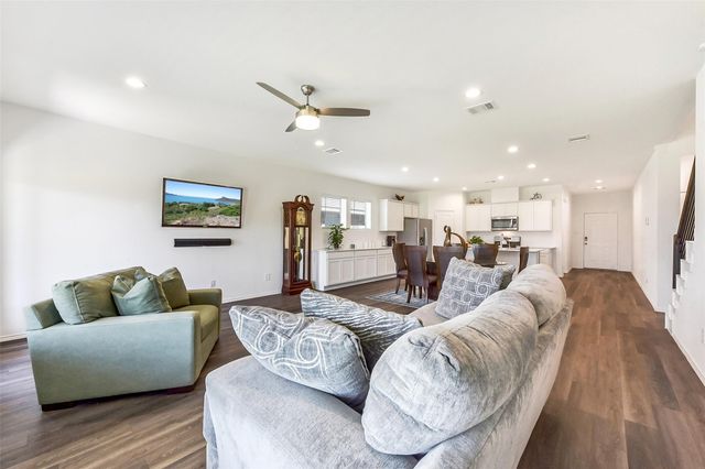 4985 Blue Beetle Ridge Drive, Katy, TX 77493