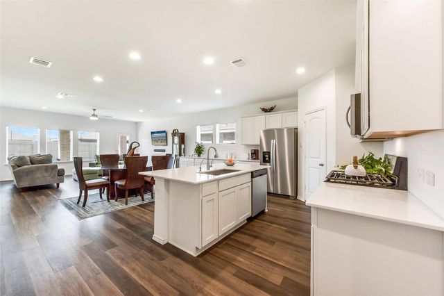 4985 Blue Beetle Ridge Drive, Katy, TX 77493