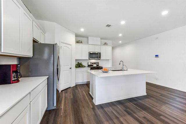 4985 Blue Beetle Ridge Drive, Katy, TX 77493