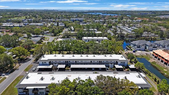7700 92ND STREET 207, Seminole, FL 33777