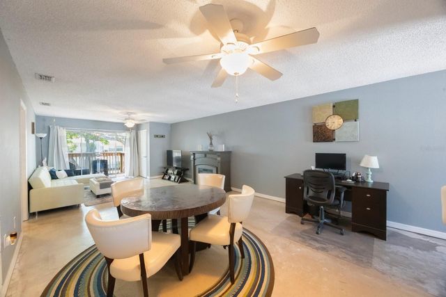 7700 92ND STREET 207, Seminole, FL 33777