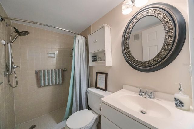 7700 92ND STREET 207, Seminole, FL 33777
