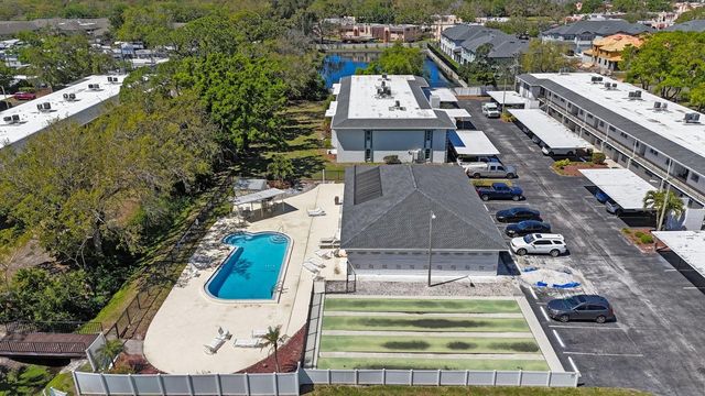 7700 92ND STREET 207, Seminole, FL 33777