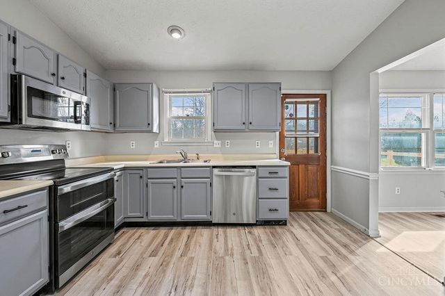 7938 Red Mill Drive, West Chester, OH 45069