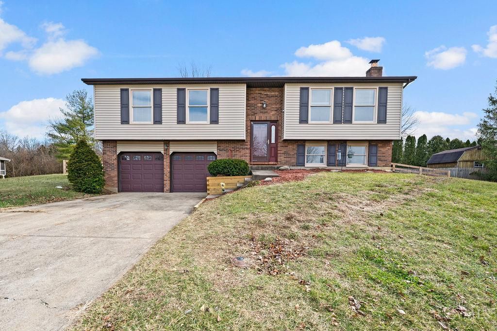 7938 Red Mill Drive, West Chester, OH 45069