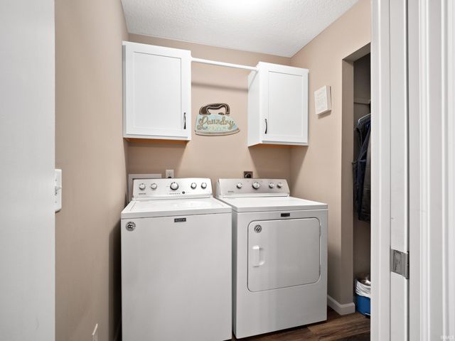 10801 Fenton Cove, Roanoke, IN 46783