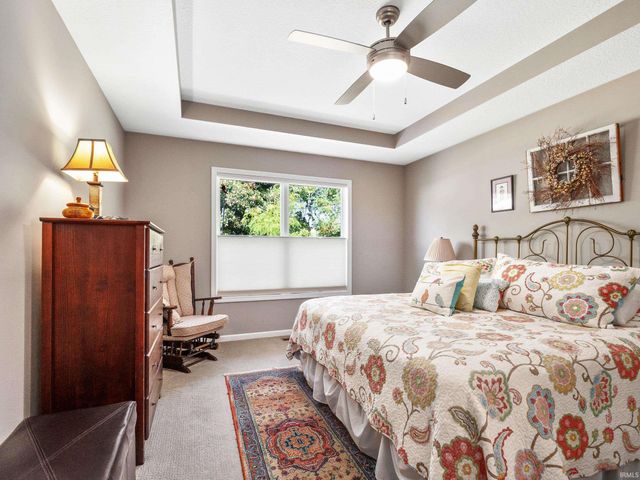 10801 Fenton Cove, Roanoke, IN 46783