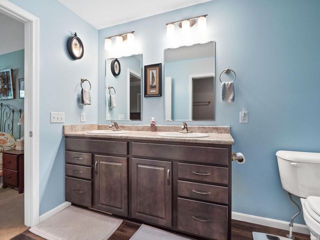 10801 Fenton Cove, Roanoke, IN 46783