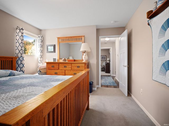 10801 Fenton Cove, Roanoke, IN 46783