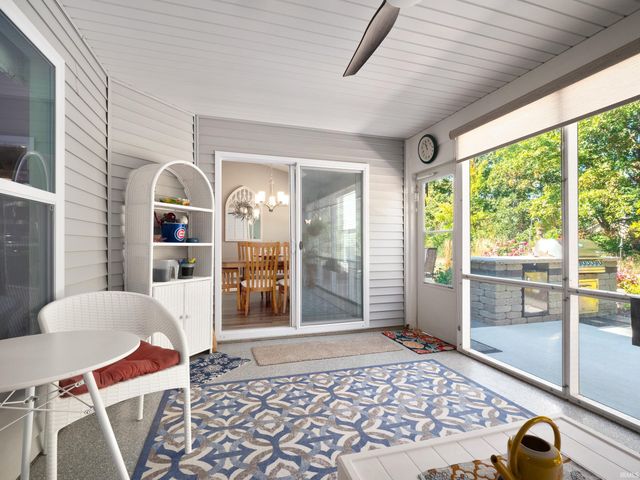 10801 Fenton Cove, Roanoke, IN 46783