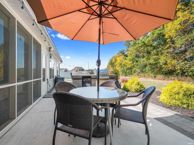 10801 Fenton Cove, Roanoke, IN 46783