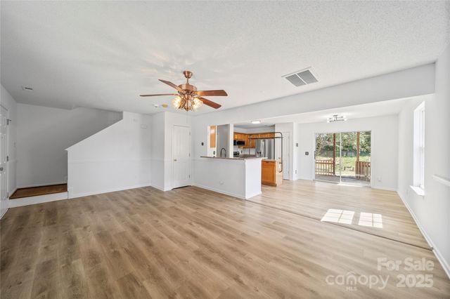 4935 Spruce Peak Road, Charlotte, NC 28278