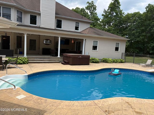 3 Joseph Court, Manchester, NJ 08759