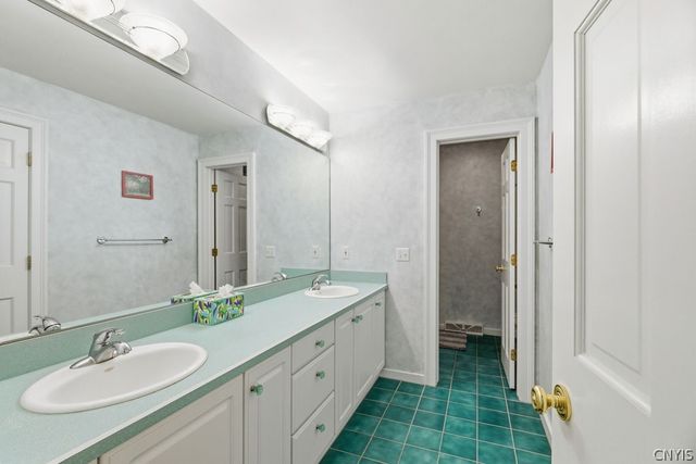 4564 Ashfield Terrace, Onondaga, NY 13215