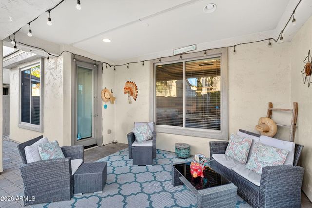 17630 W STATLER Drive, Surprise, AZ 85388