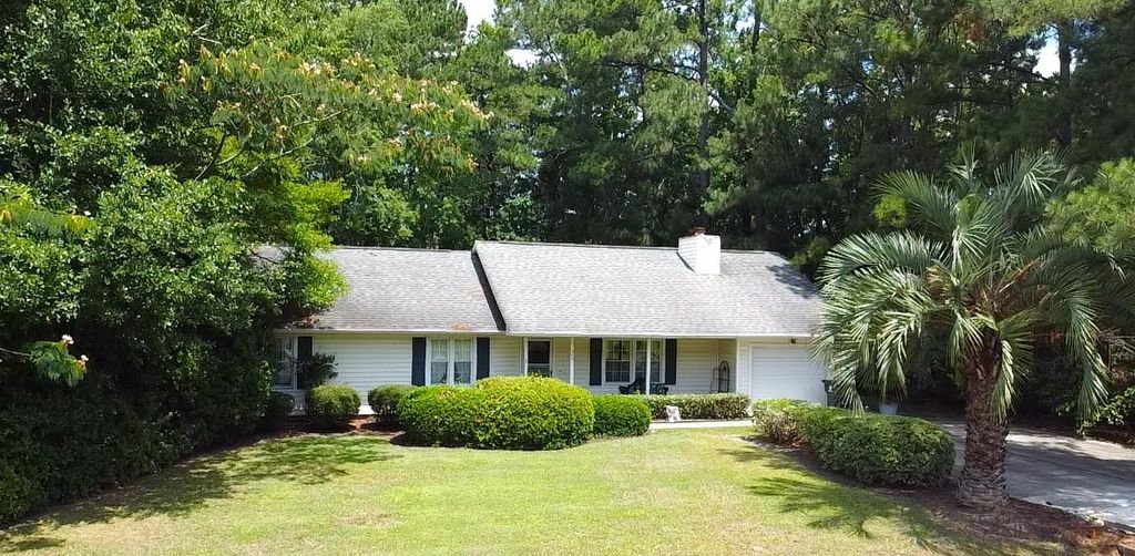 305 Troon Ln., Myrtle Beach, SC 29588
