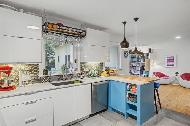 5803 Shoal Creek BLVD, Austin, TX 78757