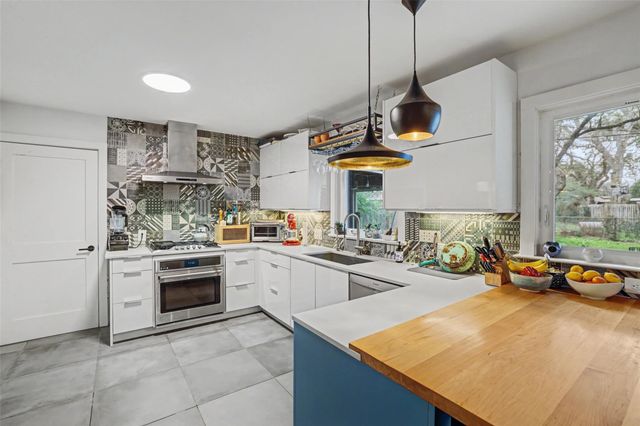 5803 Shoal Creek BLVD, Austin, TX 78757