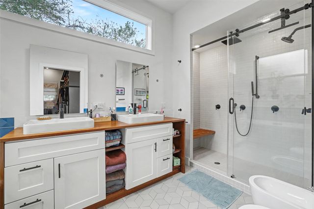 5803 Shoal Creek BLVD, Austin, TX 78757