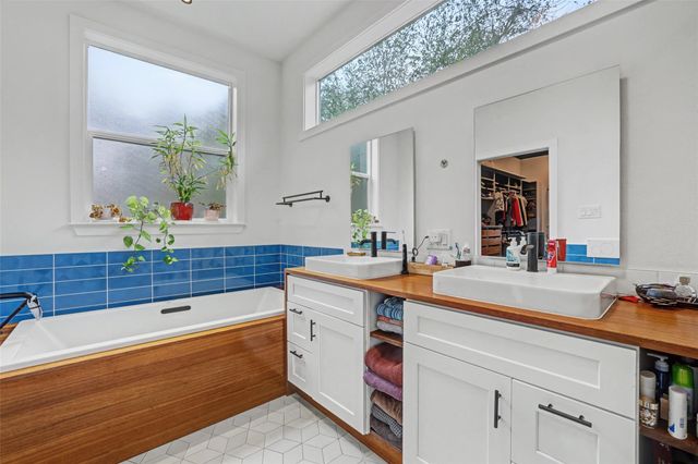 5803 Shoal Creek BLVD, Austin, TX 78757