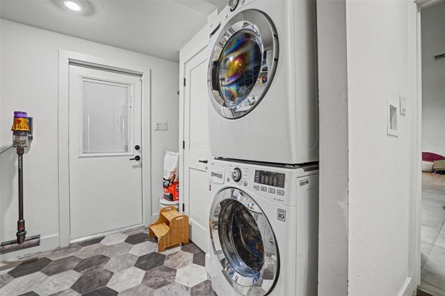 5803 Shoal Creek BLVD, Austin, TX 78757