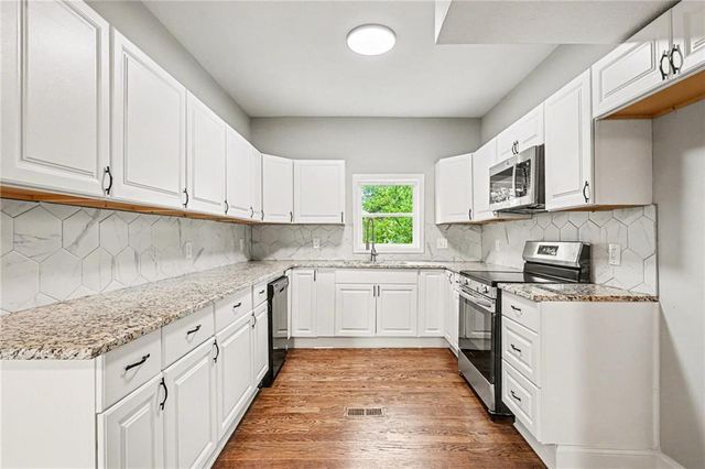 5615 Knox Avenue, Merriam, KS 66203