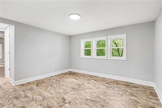 5615 Knox Avenue, Merriam, KS 66203