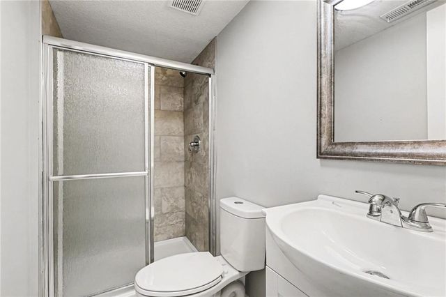 5615 Knox Avenue, Merriam, KS 66203