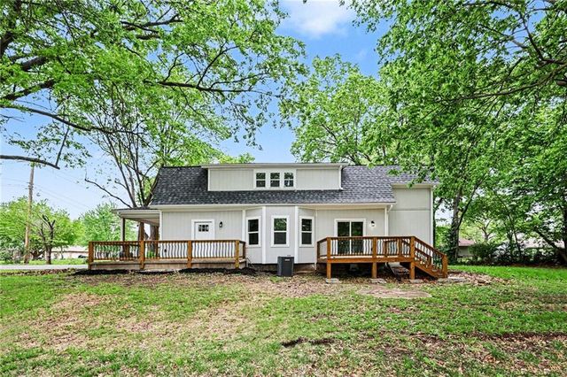 5615 Knox Avenue, Merriam, KS 66203