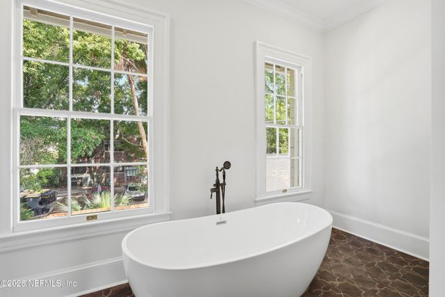 2979 ST JOHNS Avenue, Jacksonville, FL 32205