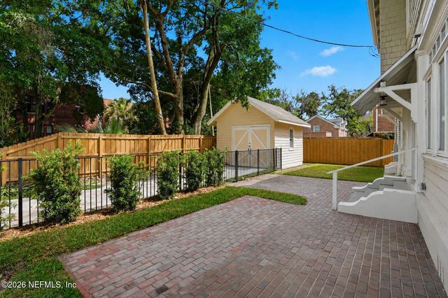 2979 ST JOHNS Avenue, Jacksonville, FL 32205