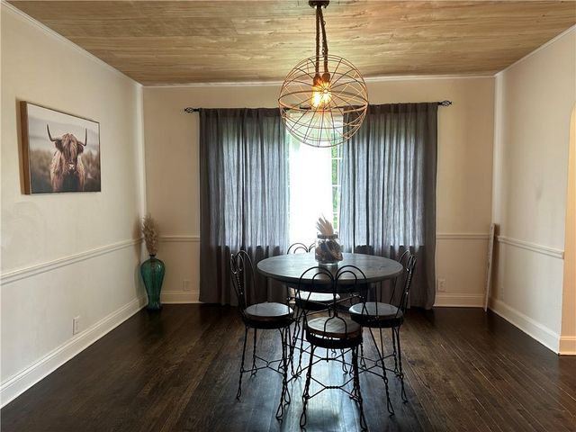13811 Belmont Avenue, Grandview, MO 64030